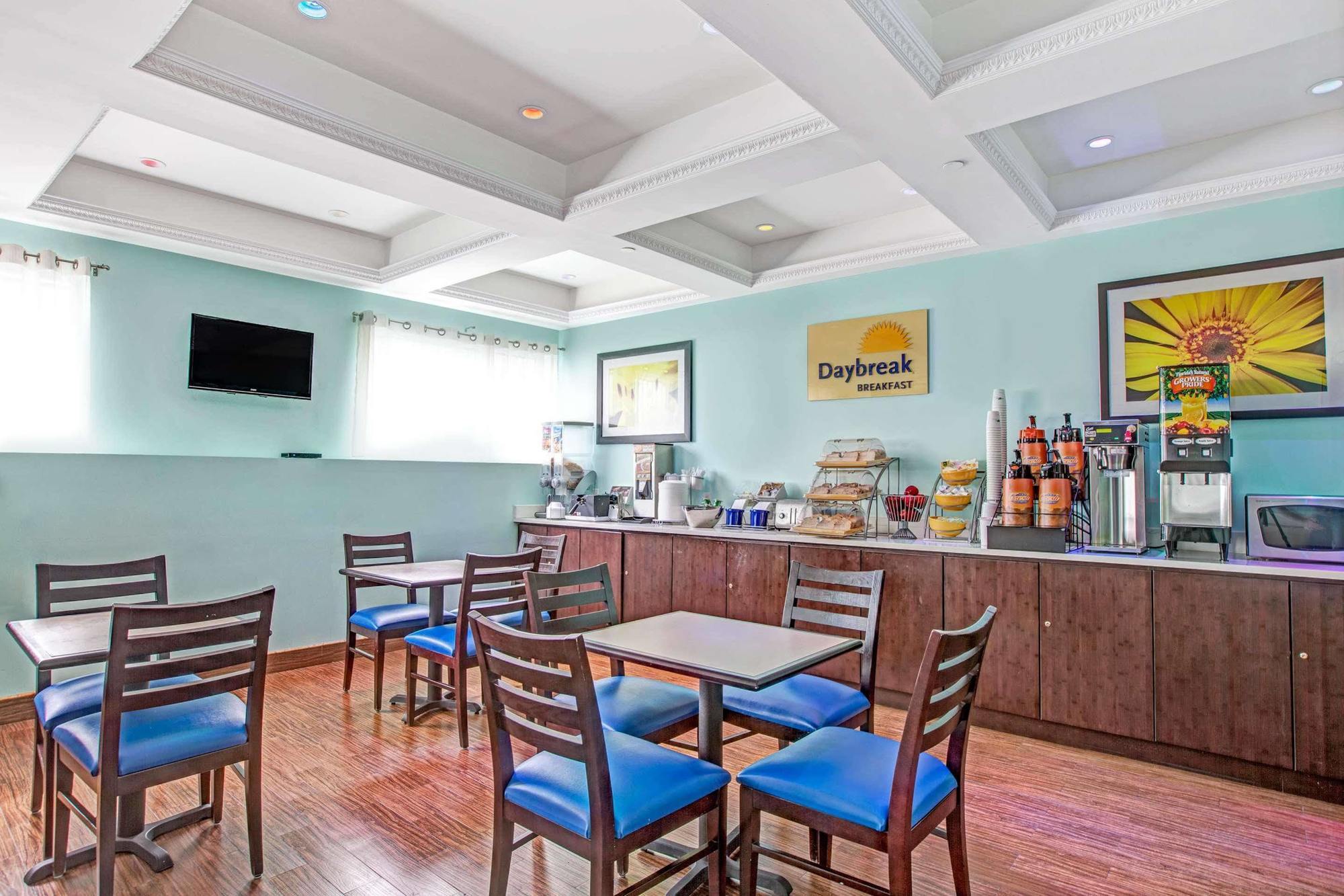 Days Inn & Suites By Wyndham Ozone Park/Jfk Airport New York Dış mekan fotoğraf