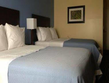 Days Inn & Suites By Wyndham Ozone Park/Jfk Airport New York Dış mekan fotoğraf